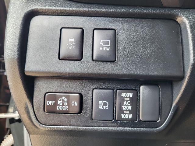 Photo of 2022 Midnight Black Metallic Toyota Tacoma