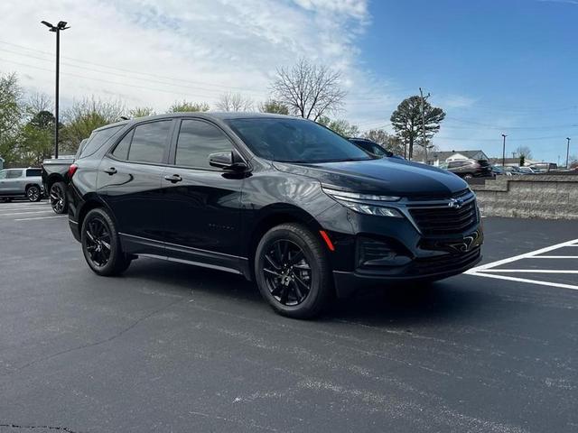 Photo of 2024 Mosaic Black Metallic Chevrolet Equinox