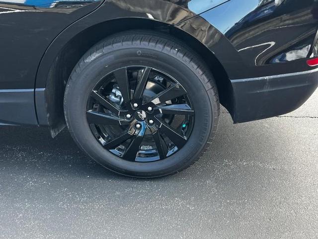 Photo of 2024 Mosaic Black Metallic Chevrolet Equinox