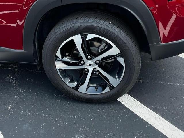 Photo of 2025 Crimson Metallic Chevrolet Trax