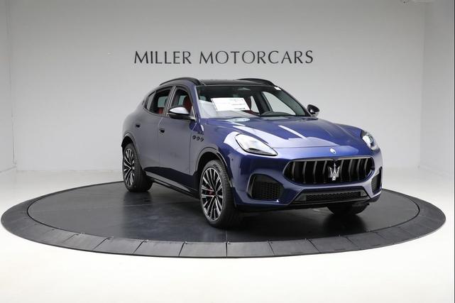 Photo of 2025 Blu Modena Maserati Grecale