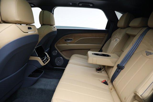 Photo of 2025 Meteor Metallic Bentley Bentayga EWB