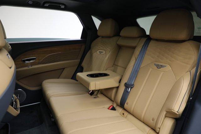 Photo of 2025 Meteor Metallic Bentley Bentayga EWB