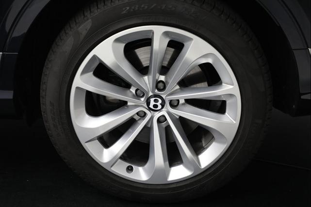 Photo of 2024 Dark Sapphire Metallic Bentley Bentayga