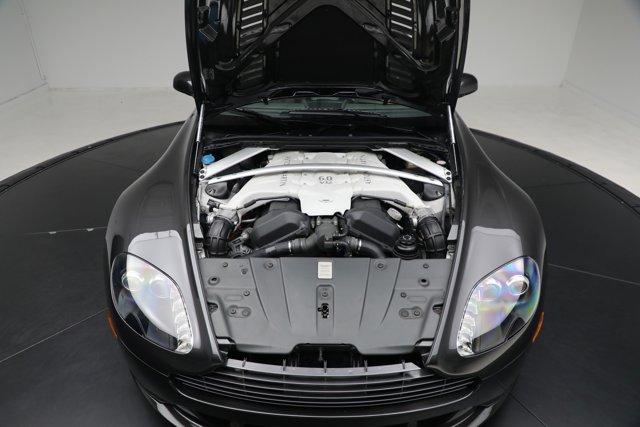 Photo of 2011 Quantum Silver Aston Martin V12 Vantage