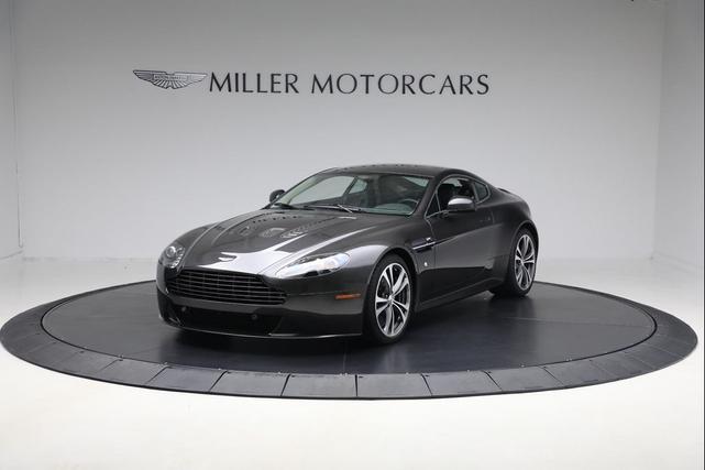 Photo of 2011 Quantum Silver Aston Martin V12 Vantage