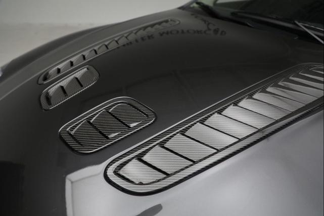 Photo of 2011 Quantum Silver Aston Martin V12 Vantage