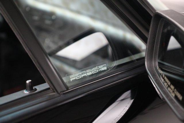 Photo of 1989 Black Porsche 911