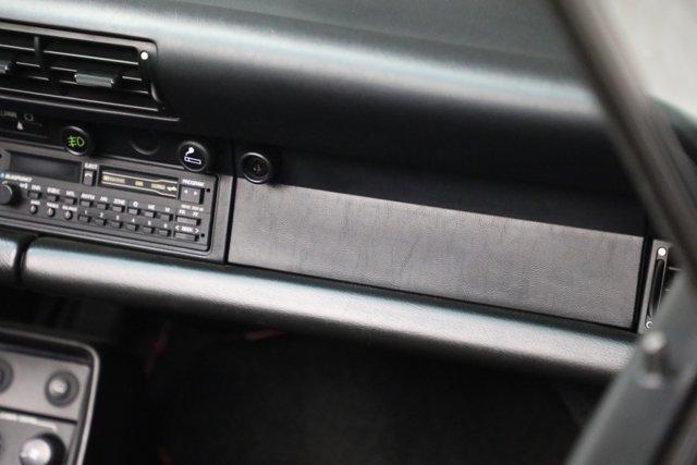 Photo of 1989 Black Porsche 911