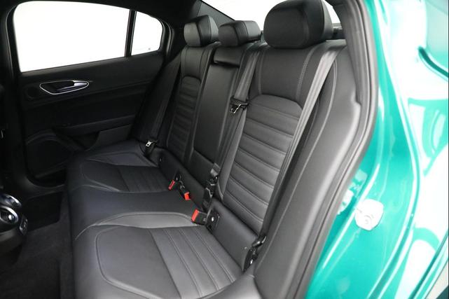 Photo of 2024 Verde Montreal Tri-Coat Alfa Romeo Giulia