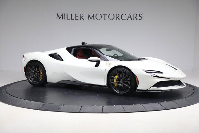 Photo of 2021 Bianco Avus Ferrari SF90 Stradale