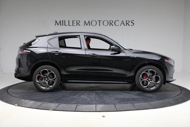 Photo of 2025 Vulcano Black Metallic Alfa Romeo Stelvio