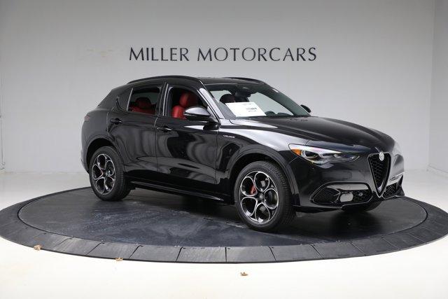 Photo of 2025 Vulcano Black Metallic Alfa Romeo Stelvio