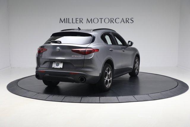 Photo of 2022 Gray Alfa Romeo Stelvio