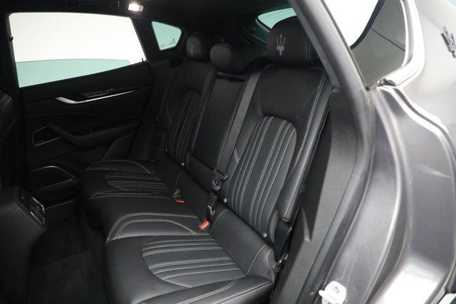 Photo of 2022 Grigio Maratea Metallic Maserati Levante