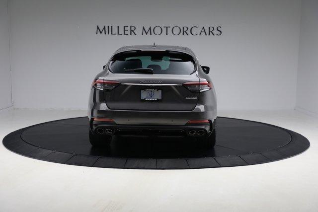 Photo of 2022 Grigio Maratea Metallic Maserati Levante