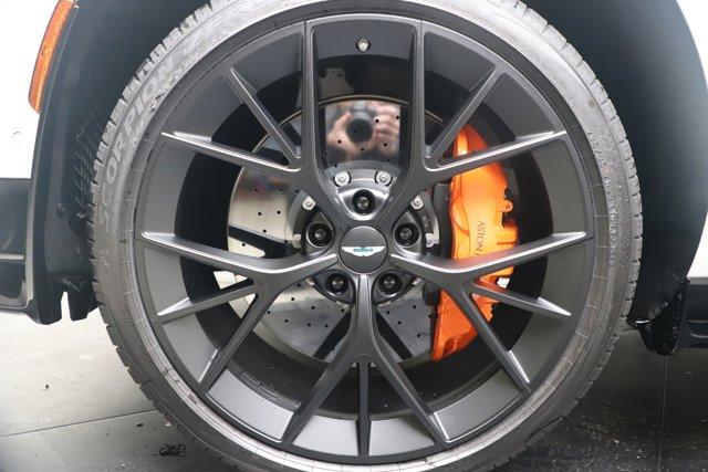 Photo of 2025 Zenith White Aston Martin DBX