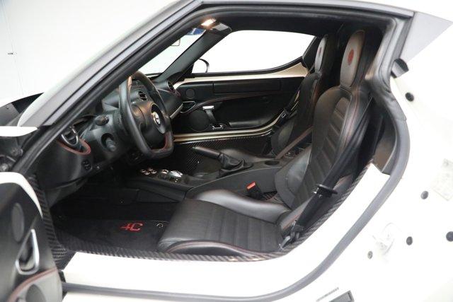Photo of 2015 White Alfa Romeo 4C