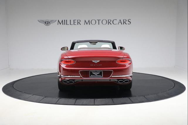 Photo of 2022 Candy Red Metallic Bentley Continental GT