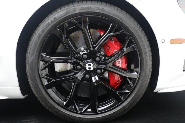 Photo of 2025 Magenta Bentley Continental GT