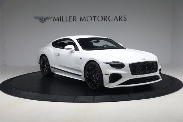 Photo of 2025 Magenta Bentley Continental GT