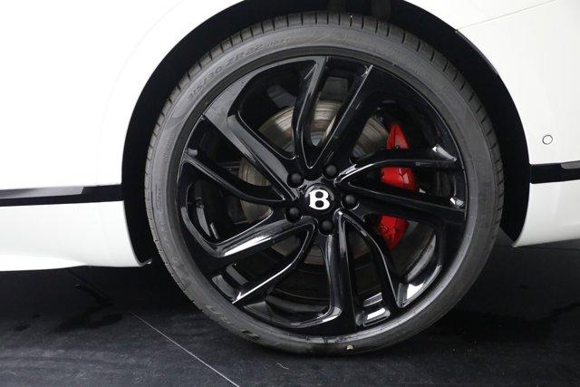 Photo of 2025 Glacier White Bentley Continental GT