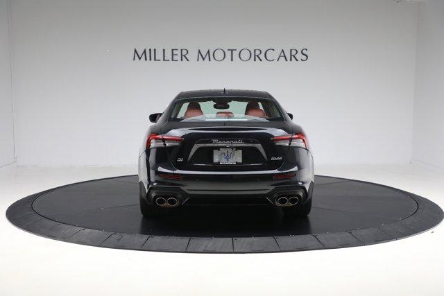 Photo of 2022 Nero Ribelle Metallic Maserati Ghibli