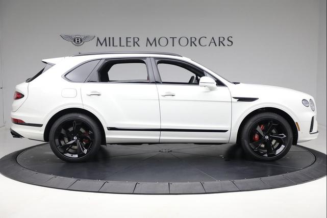 Photo of 2025 Glacier White Solid Bentley Bentayga