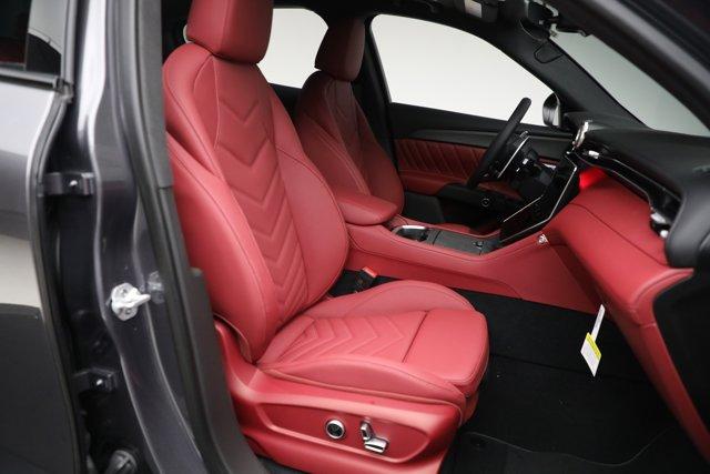 Photo of 2025 Grigio Lava Maserati Grecale