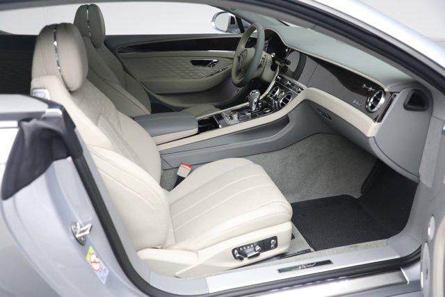 Photo of 2025 Moonbeam Metallic Bentley Continental GT