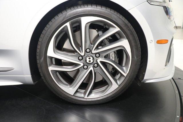 Photo of 2025 Moonbeam Metallic Bentley Continental GT