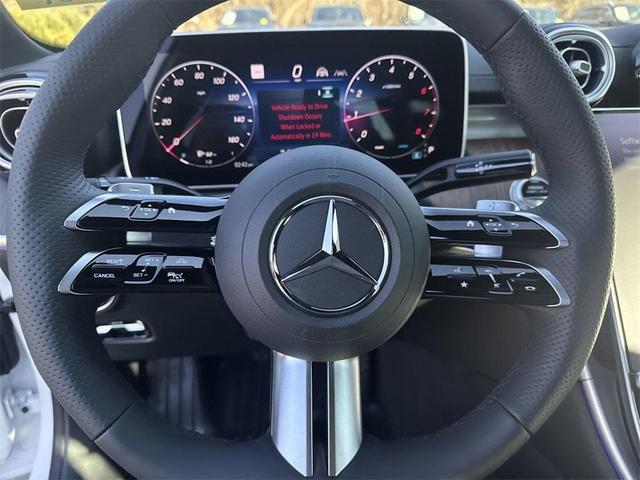 Photo of 2025 MANUFAKTUR Moonlight White Metallic Mercedes-Benz C-Class