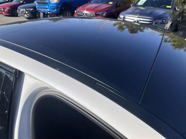 Photo of 2025 MANUFAKTUR Moonlight White Metallic Mercedes-Benz C-Class