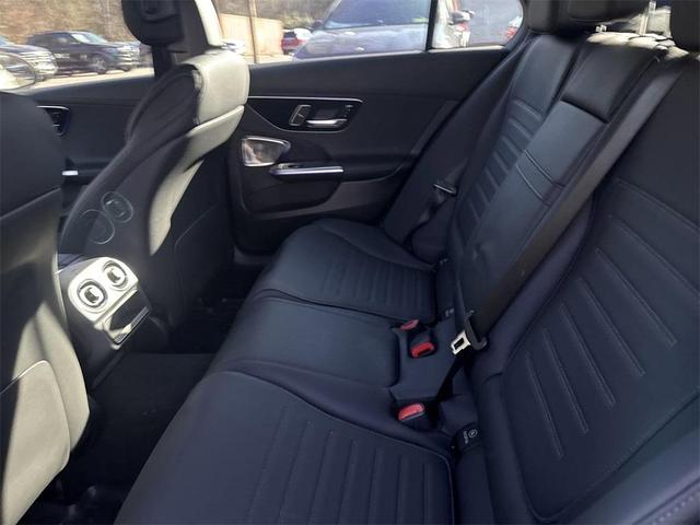 Photo of 2025 MANUFAKTUR Moonlight White Metallic Mercedes-Benz C-Class