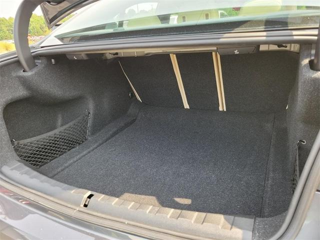 Photo of 2021 Mineral Gray Metallic BMW 330