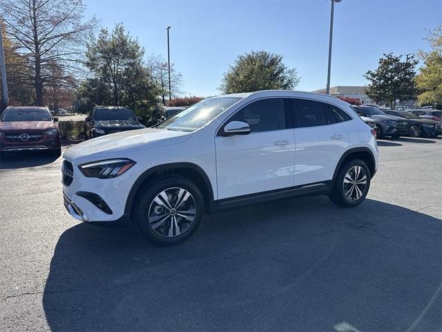 Photo of 2025 Polar White Mercedes-Benz GLA 250