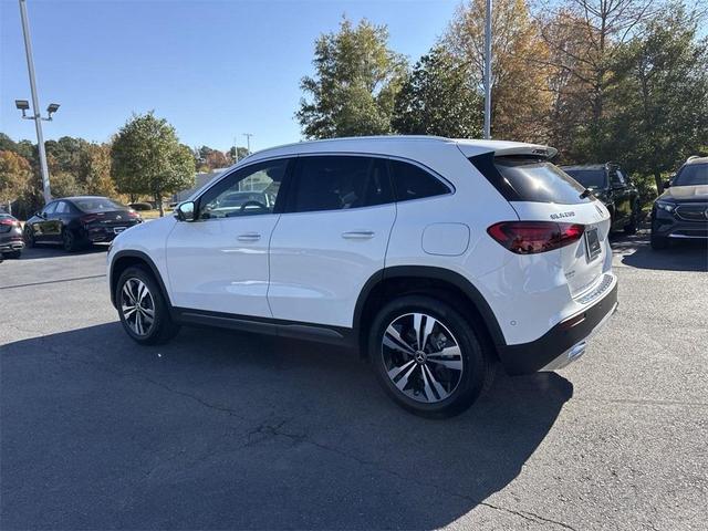 Photo of 2025 Polar White Mercedes-Benz GLA 250