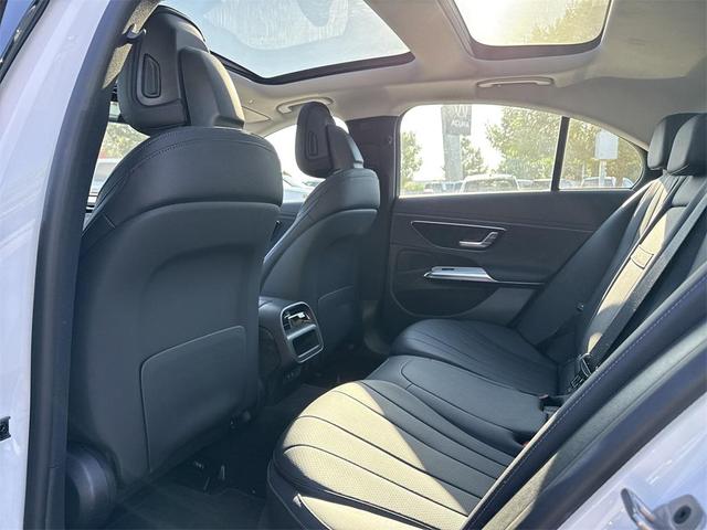 Photo of 2025 Polar White Mercedes-Benz E-Class