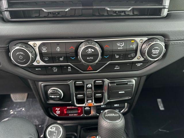 Photo of 2025 41 Jeep Gladiator
