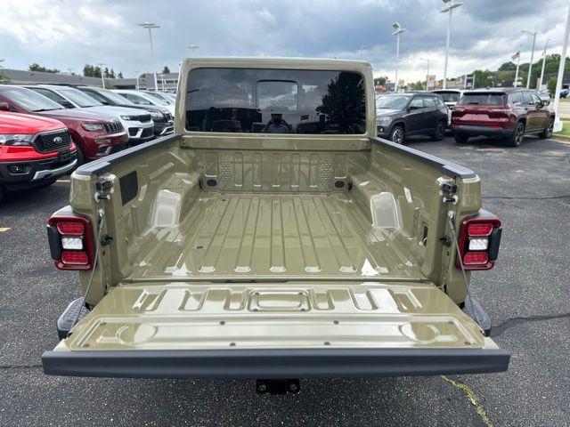 Photo of 2025 41 Jeep Gladiator