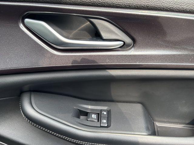 Photo of 2022 Diamond Black Jeep Grand Cherokee