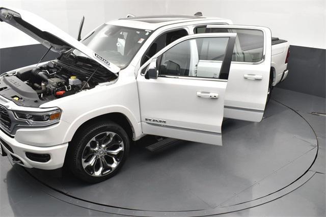 Photo of 2023 Ivory White Tri-Coat Pearlcoat RAM 1500
