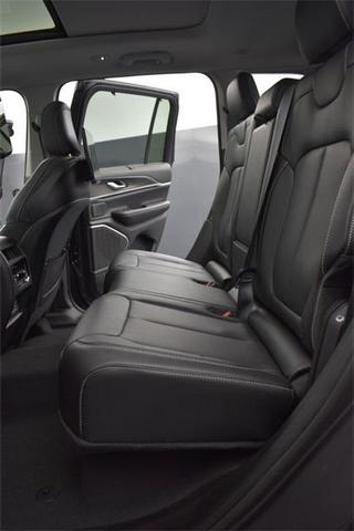 Photo of 2024 Baltic Gray Metallic Clearcoat Jeep Grand Cherokee 4xe