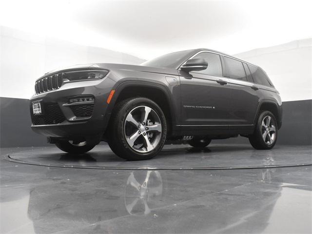 Photo of 2024 Baltic Gray Metallic Clearcoat Jeep Grand Cherokee 4xe