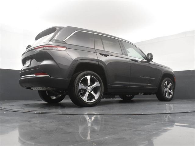 Photo of 2024 Baltic Gray Metallic Clearcoat Jeep Grand Cherokee 4xe
