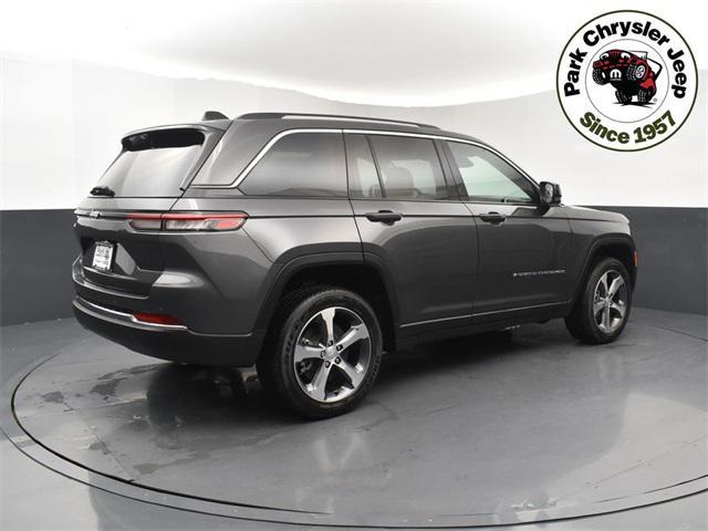 Photo of 2024 Baltic Gray Metallic Clearcoat Jeep Grand Cherokee 4xe