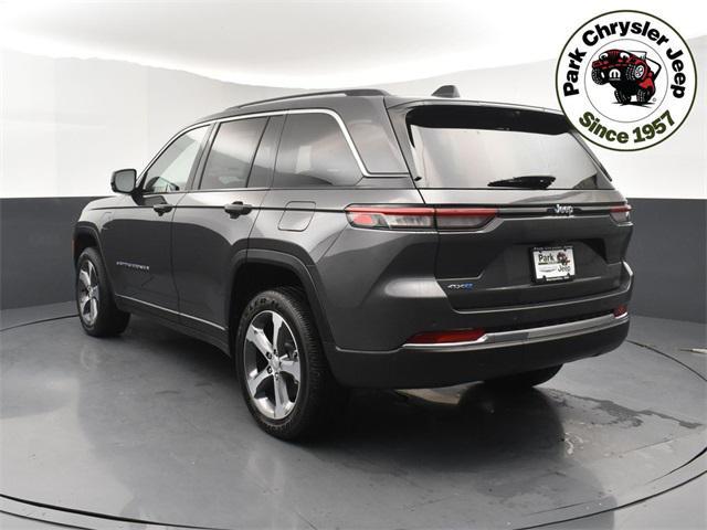 Photo of 2024 Baltic Gray Metallic Clearcoat Jeep Grand Cherokee 4xe