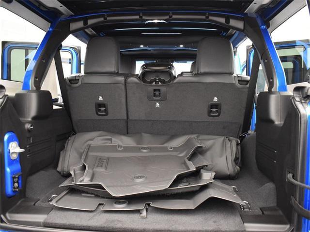 Photo of 2025 Hydro Blue Pearlcoat Jeep Wrangler