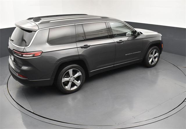 Photo of 2021 Baltic Gray Metallic Clearcoat Jeep Grand Cherokee L