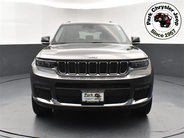 Photo of 2021 Baltic Gray Metallic Clearcoat Jeep Grand Cherokee L